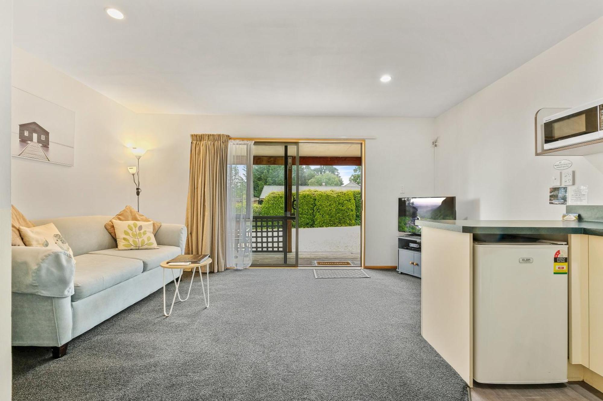 Alpine Garden Motel Hanmer Springs Bagian luar foto